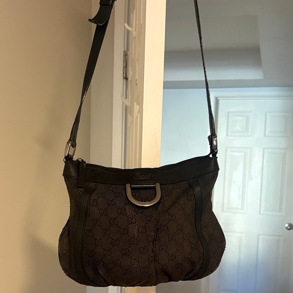 Gucci 265691 Vintage Abbey GG Shoulder Bag Black Canvas Leather Crossbody. - Picture 2 of 15